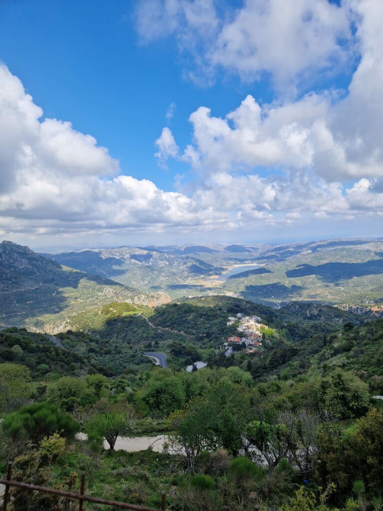 kreuzfahrt-anker_AIDAcosma_Transorient_Heraklion_Panorama