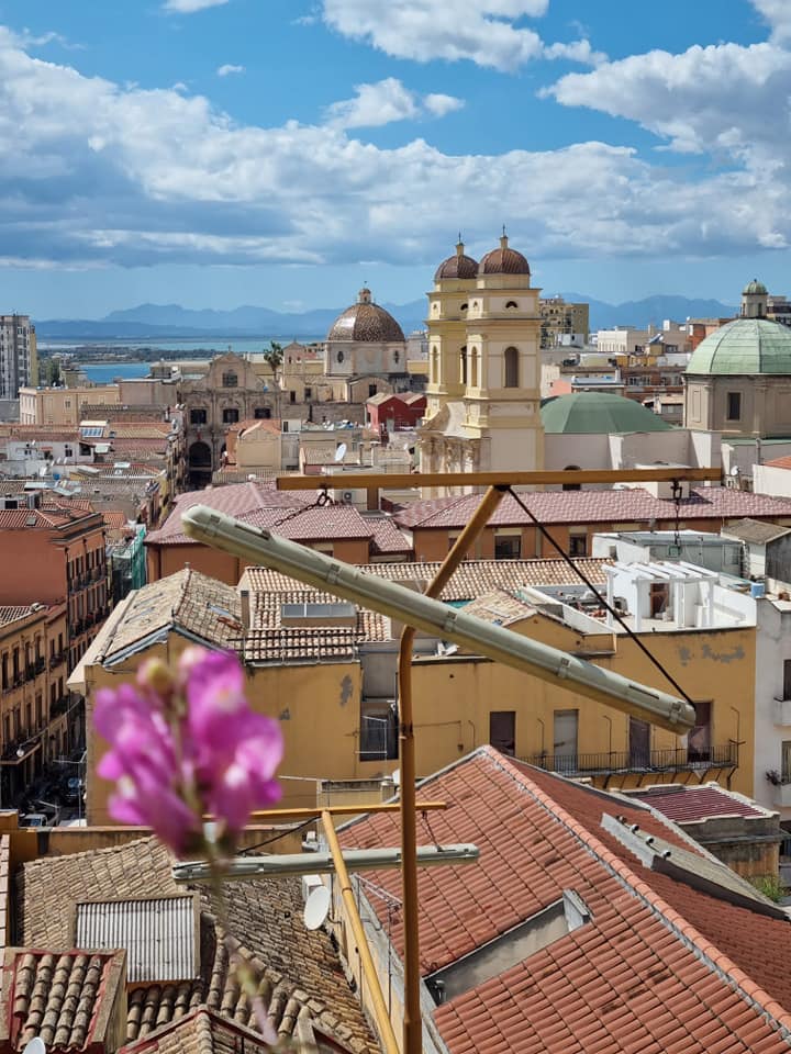 kreuzfahrt-anker_AIDAcosma_Transorient_Sardinien_Cagliari